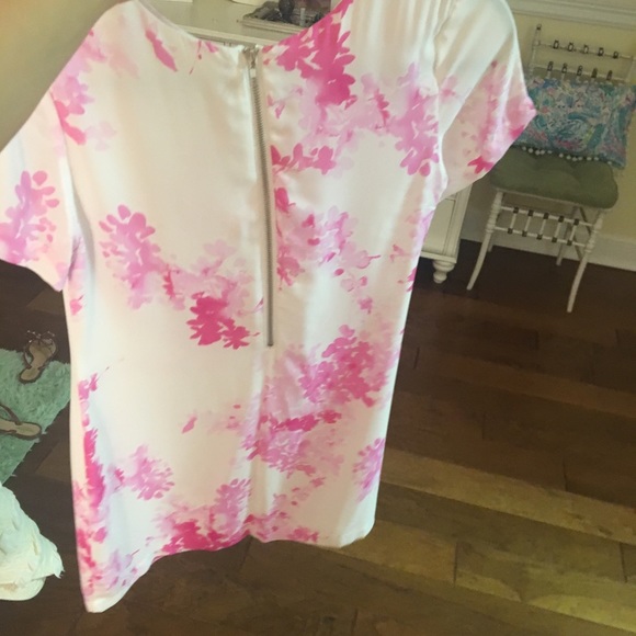 Pink and white floral dress from Intrigue Couture - Picture 2 of 2